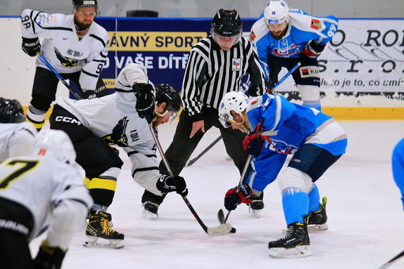 HC Bystřice n. P. - HC Světlá n. S. 4:2 (28.10.202