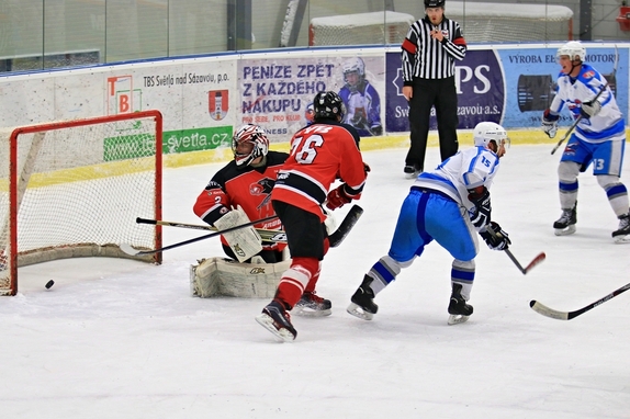 HC Světlá n. S. - HC Chrudim 6:1 (4.1.2017) 39