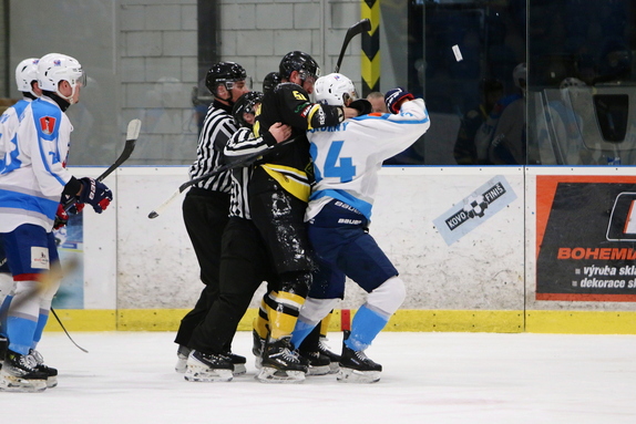 HC Světlá n. S. - Mor. Budějovice 5:2 (7.3.2026) 4