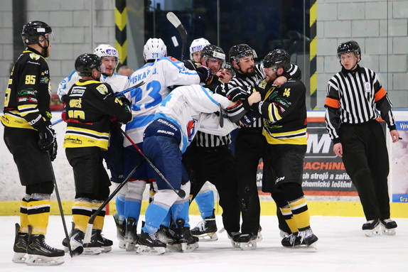 HC Světlá n. S. - Mor. Budějovice 5:2 (7.3.2026) 4