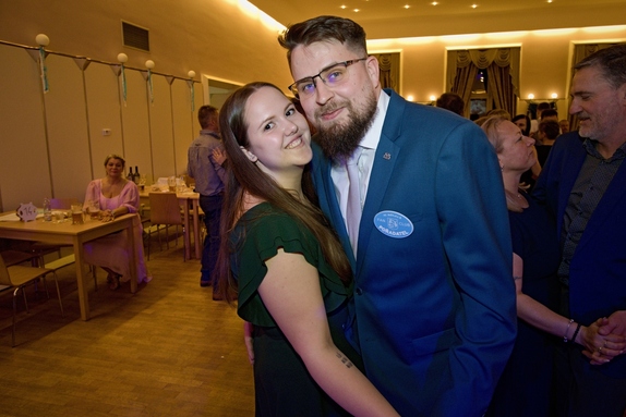 12. hokejový velikonoční ples 22