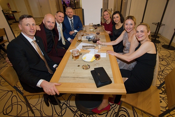 12. hokejový velikonoční ples 50