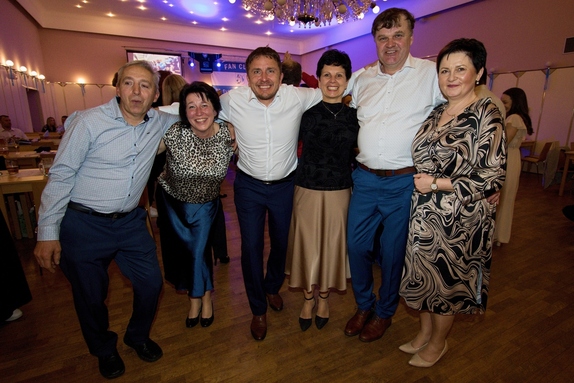 12. hokejový velikonoční ples 15