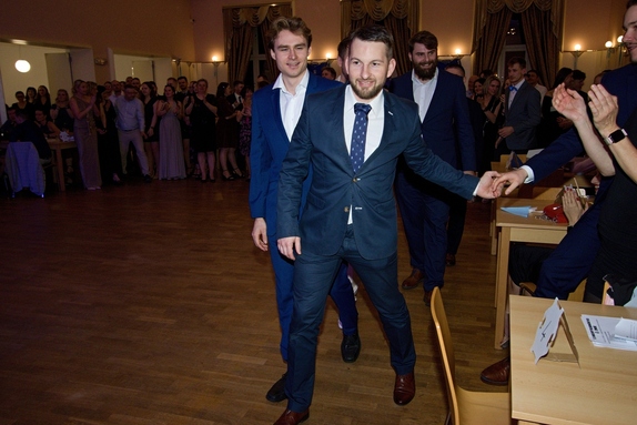 12. hokejový velikonoční ples 36