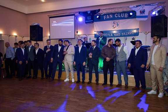 12. hokejový velikonoční ples 41