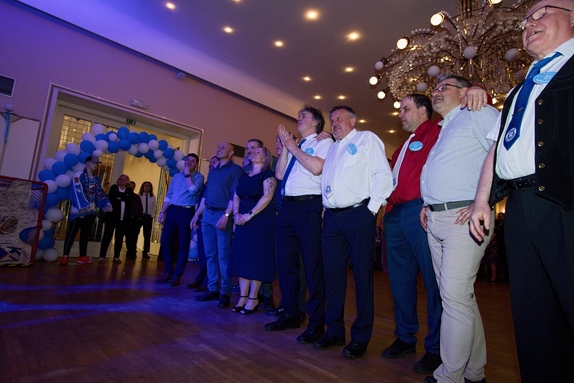 12. hokejový velikonoční ples 45