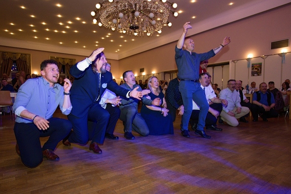 12. hokejový velikonoční ples 54