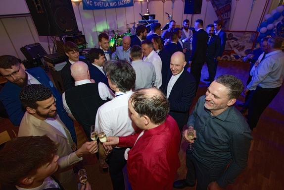 12. hokejový velikonoční ples 4