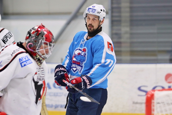 HC Čáslav - HC Světlá n. S. 5:2 (9.9.2026) 28