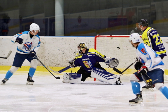 HC Světlá n. S. - HC Velká Bíteš 12:2 (20.9.2026) 