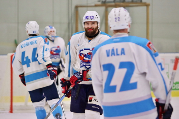 HC Světlá n. S. - HC Velká Bíteš 12:2 (20.9.2026) 