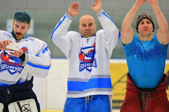 HC Světlá n. S. - HC Hlinsko 8:5 (12.2.2017) 83