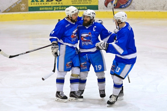 HC Čes. Třebová - HC Světlá n. S. 8:6 (19.3.2017) 