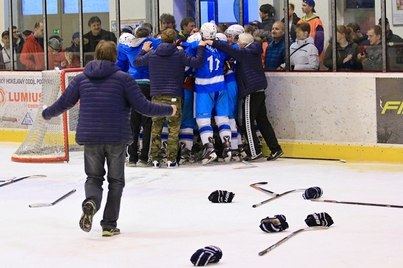 HC Čes. Třebová - HC Světlá n. S. 1:4 (16.3.2017) 