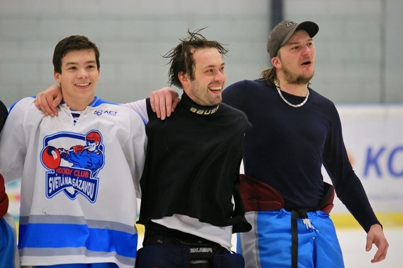 HC Světlá n. S. - BK Havl. Brod B 4:1 (6.12.2017) 