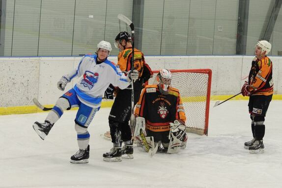 HC Světlá n. S. - HC Ledeč n. S. 8:2 (20. 1. 2016)