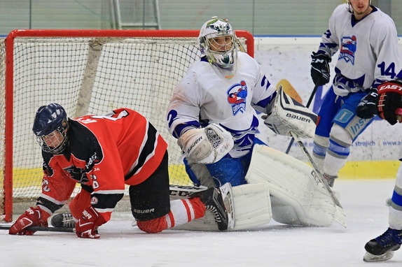 JUNIOŘI - 2018/2019 15