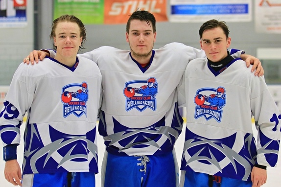 JUNIOŘI - 2018/2019 34