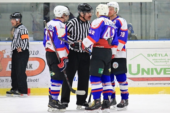 HC Světlá n. S. - HC Chotěboř 3:0 (10.2.2019) 42