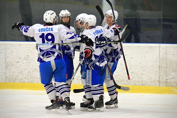 JUNIOŘI - 2019/2020 13