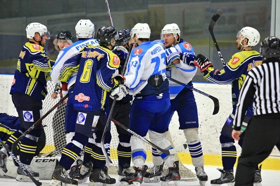 HC Světlá n. S. - HC Choceň 7:6pp (12.1.2020) 39