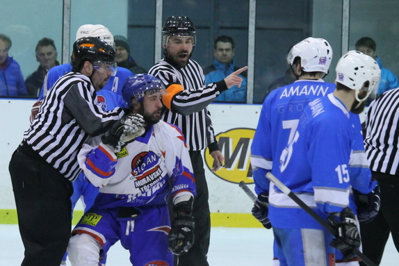 HC Mor. Třebová - HC Světlá n. S. 5:2 (2.3.2016) 6
