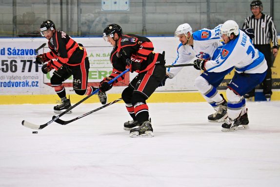 HC Světlá n. S. - HC Pelhřimov 4:5 (10.10.2021) 14