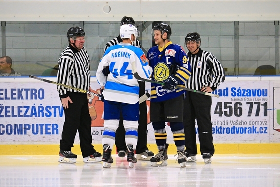 HC Světlá n. S. - TJ Náměšť n. O. 4:2 (22.11.2021)