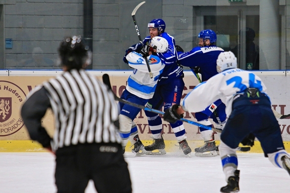 HC Světlá n. S. - HHK Vel. Mez. B 7:1 (15.12.2021)