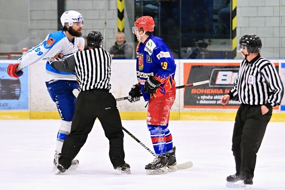 HC Světlá n. S. - SK Telč 8:3 (30.1.2022) 18